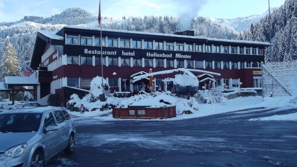 Minster Hotel Unteriberg Exterior photo